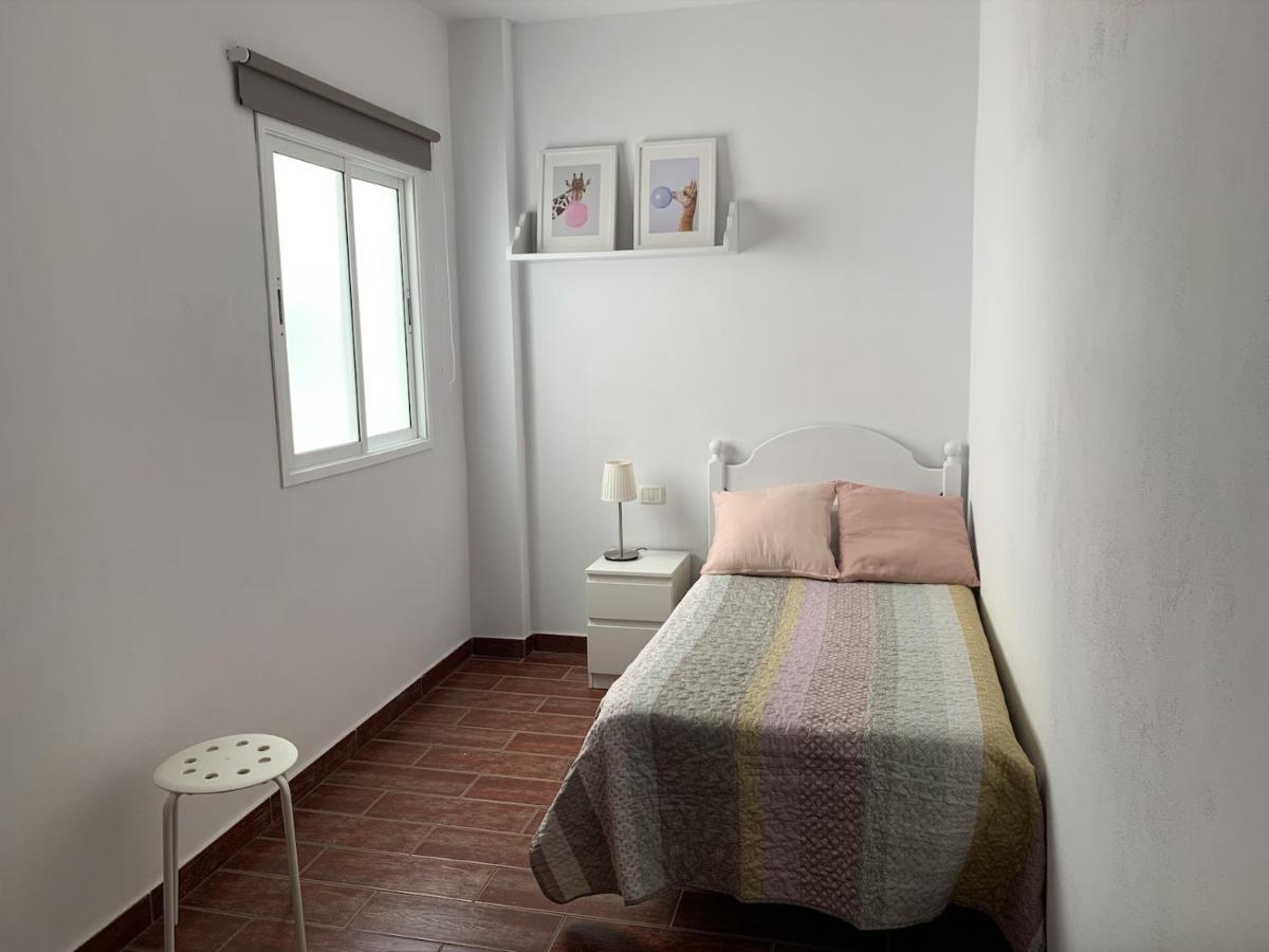 Vivienda Vacacional La Plaza Santa Úrsula Eksteriør bilde